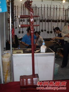 天津成韵民族乐器厂2010北京乐器展会现场 巧匠与悠扬盛于时代同频